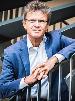 Prof. Frans Kok